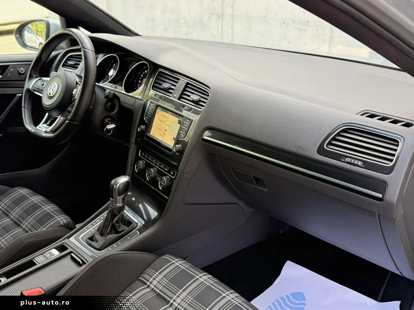 Volkswagen Golf 2.0 TDI DSG GTD