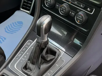Volkswagen Golf 2.0 TDI DSG GTD