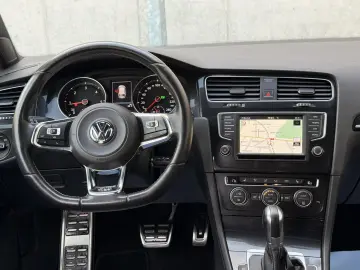 Volkswagen Golf 2.0 TDI DSG GTD