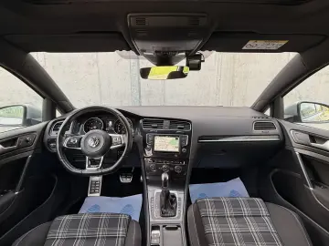 Volkswagen Golf 2.0 TDI DSG GTD