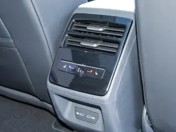 VW ID.7 Pro 210 kW Pano ACC HuD 360 Cam Harman