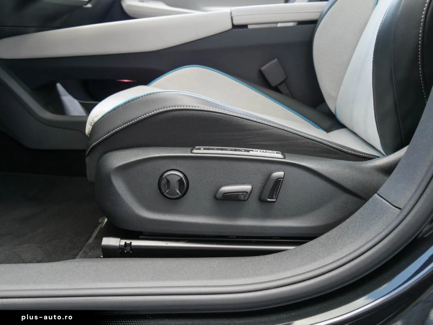 VW ID.7 Pro 210 kW Pano ACC HuD 360 Cam Harman