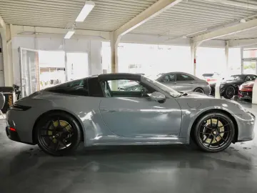 PORSCHE 911 Targa 4 GTS T-Hybrid Matrix 1.Hand
