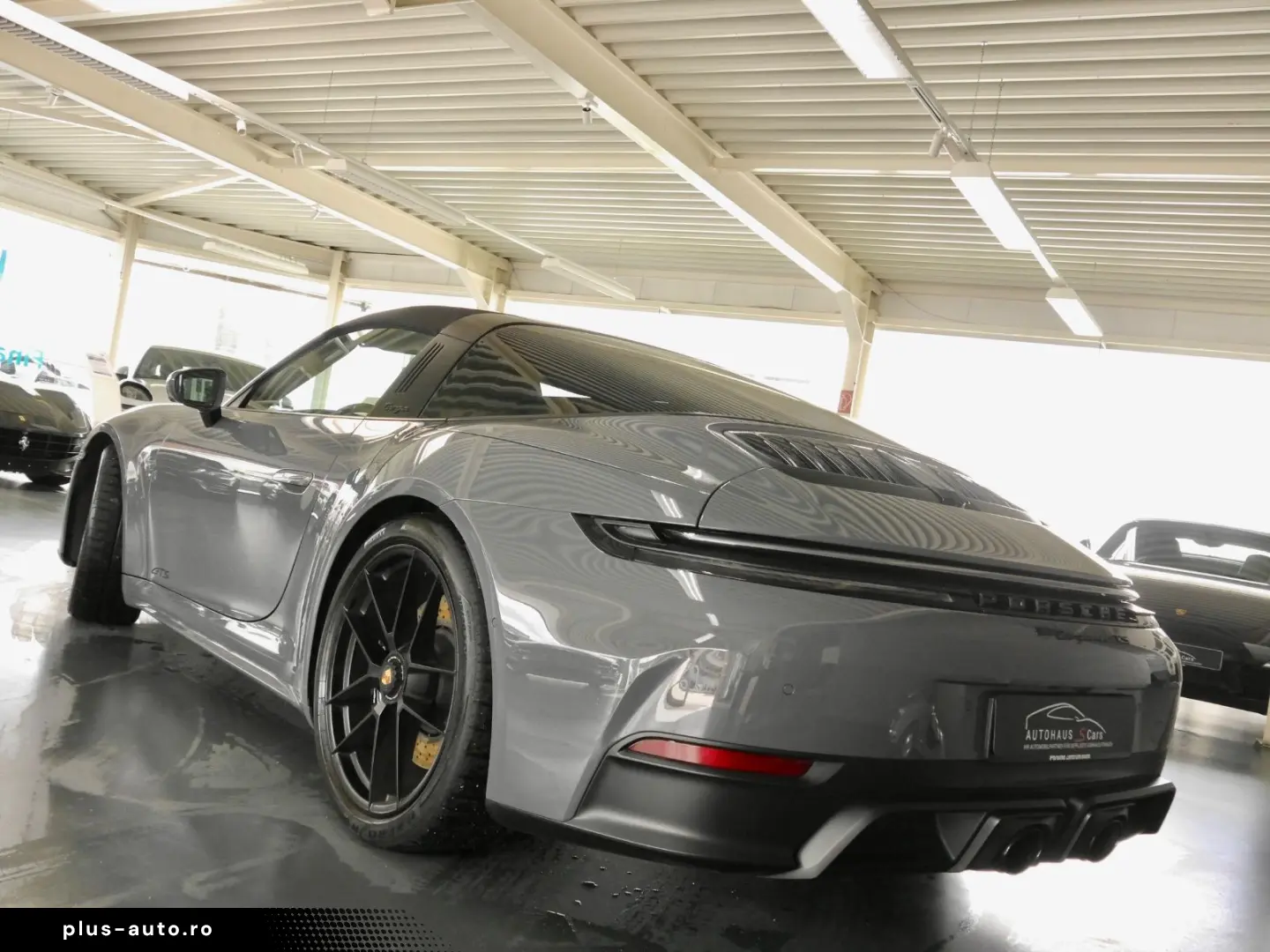 PORSCHE 911 Targa 4 GTS T-Hybrid Matrix 1.Hand