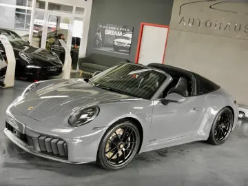 PORSCHE 911 Targa 4 GTS T-Hybrid Matrix 1.Hand
