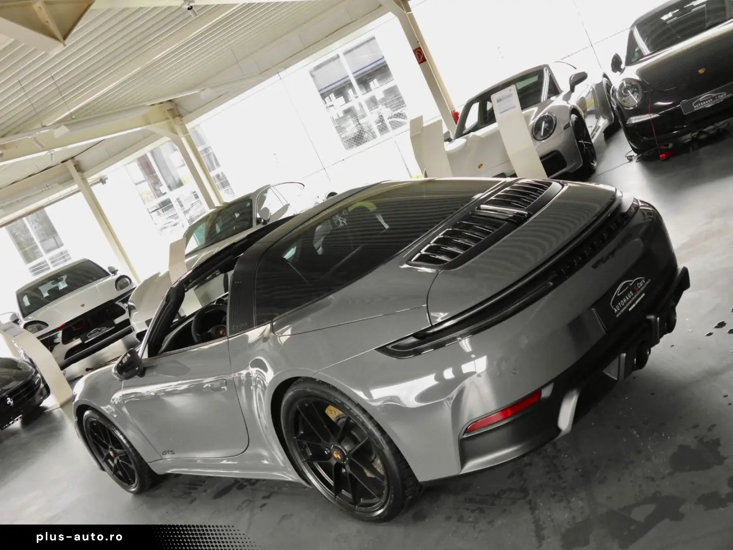 PORSCHE 911 Targa 4 GTS T-Hybrid Matrix 1.Hand