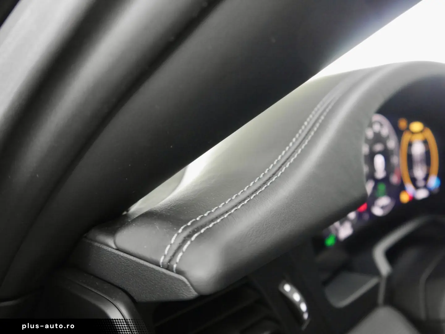 PORSCHE 911 Targa 4 GTS T-Hybrid Matrix 1.Hand