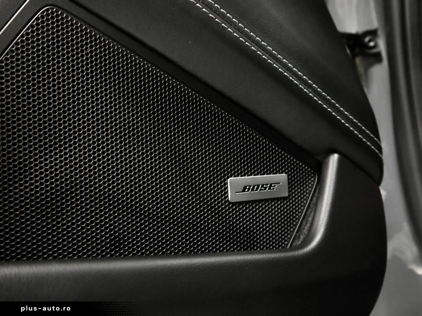 PORSCHE 911 Targa 4 GTS T-Hybrid Matrix 1.Hand