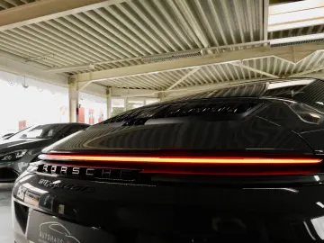 PORSCHE 911 Targa 4 GTS T-Hybrid Matrix 1.Hand