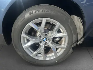 BMW X3 20d xDrive AHK Kamera St Go DA  elSi SHz 18