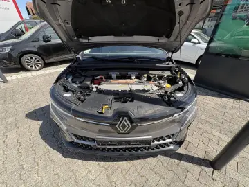 RENAULT Megane E-TECH EV60 220 Equilibre E-Tech