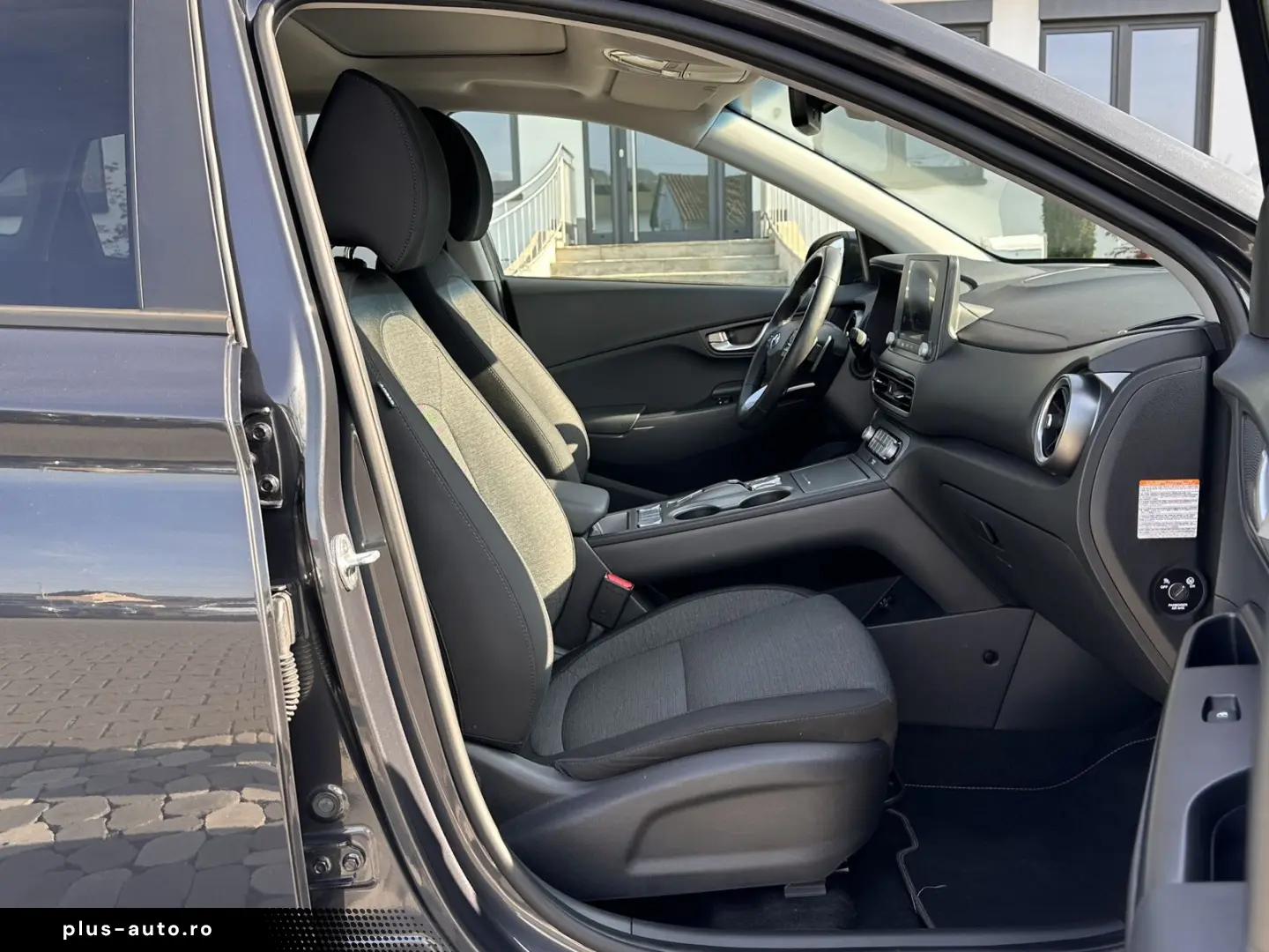 HYUNDAI Kona Elektro Trend LED PANO ACC HUD WÄMPU 64KWh