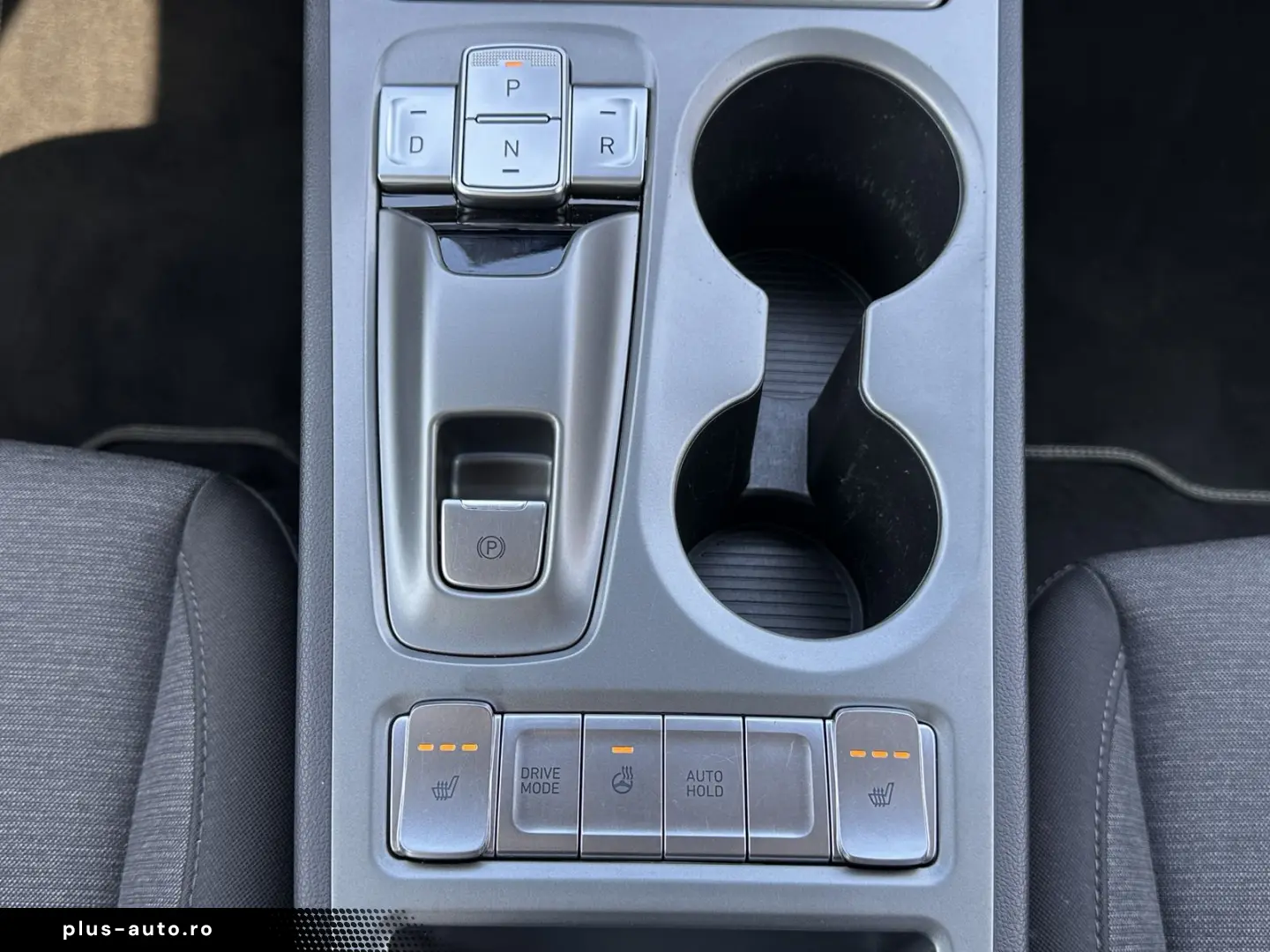 HYUNDAI Kona Elektro Trend LED PANO ACC HUD WÄMPU 64KWh