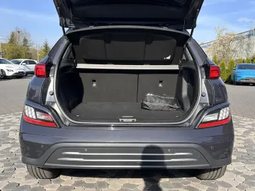 HYUNDAI Kona Elektro Trend LED PANO ACC HUD WÄMPU 64KWh