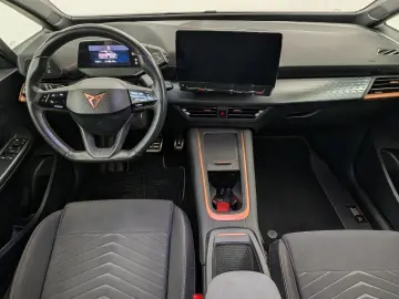 CUPRA Born 62kWh ACC LED virt.Cock. SHZ