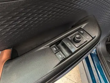 CUPRA Born 62kWh ACC LED virt.Cock. SHZ