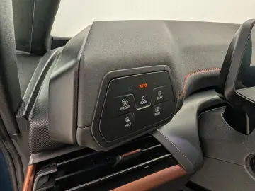 CUPRA Born 62kWh ACC LED virt.Cock. SHZ