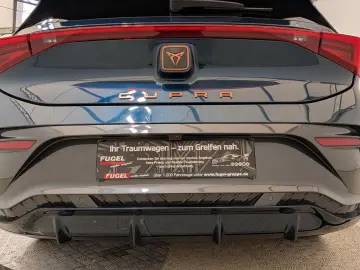 CUPRA Born 62kWh ACC LED virt.Cock. SHZ