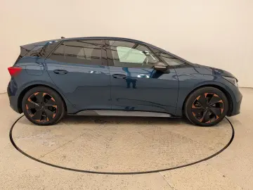 CUPRA Born 62kWh ACC LED virt.Cock. SHZ