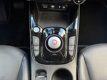 KIA e-Soul Inspiration 64 kWh HeadUp LED