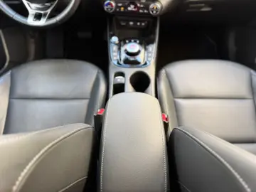 KIA e-Soul Inspiration 64 kWh HeadUp LED