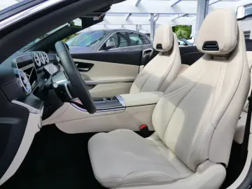 Mercedes-Benz CLE 200 AMG Cabriolet