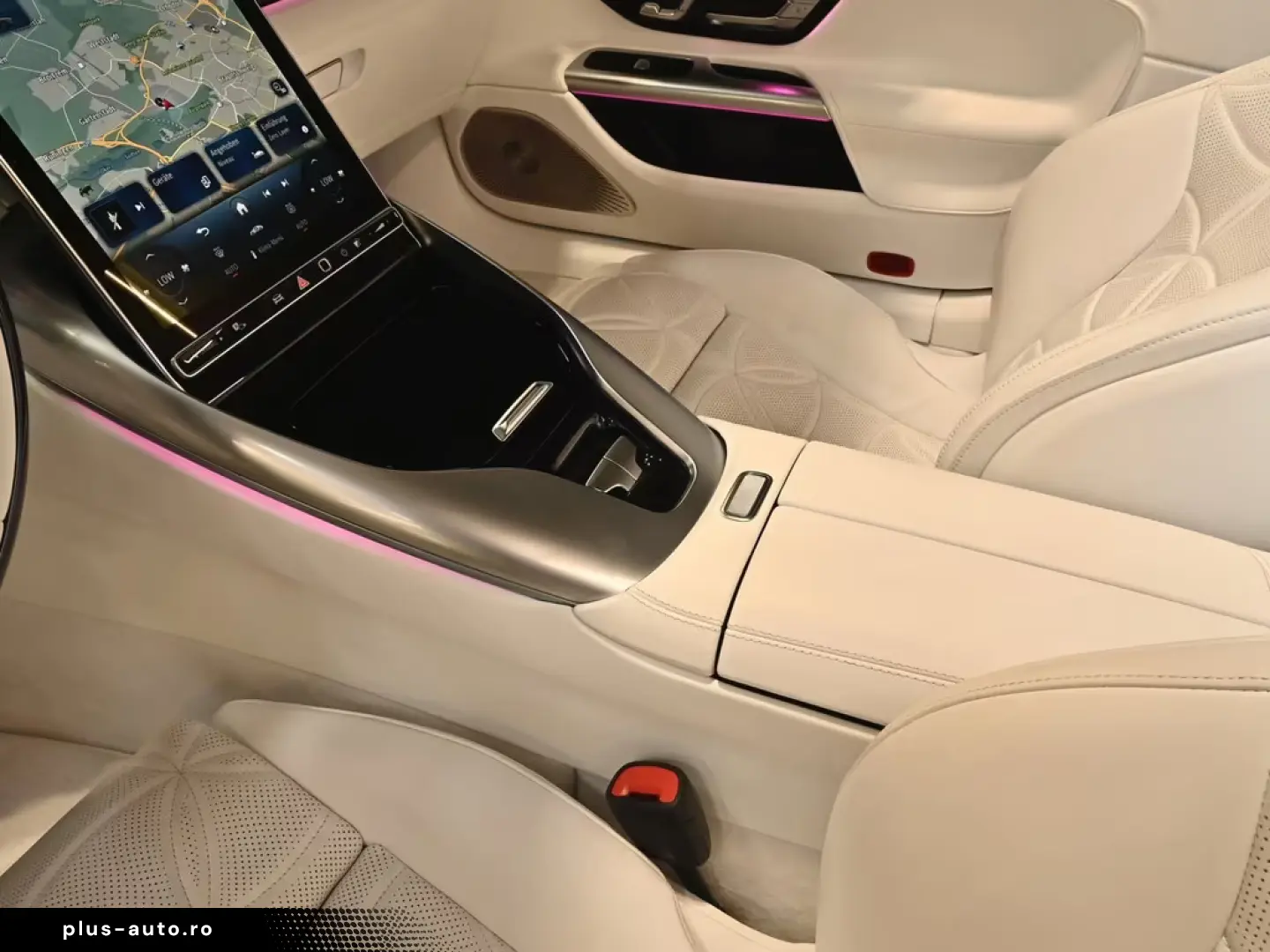 Mercedes-Benz SL 680 Maybach Monogram Series Pattern