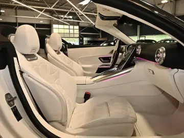 Mercedes-Benz SL 680 Maybach Monogram Series Pattern
