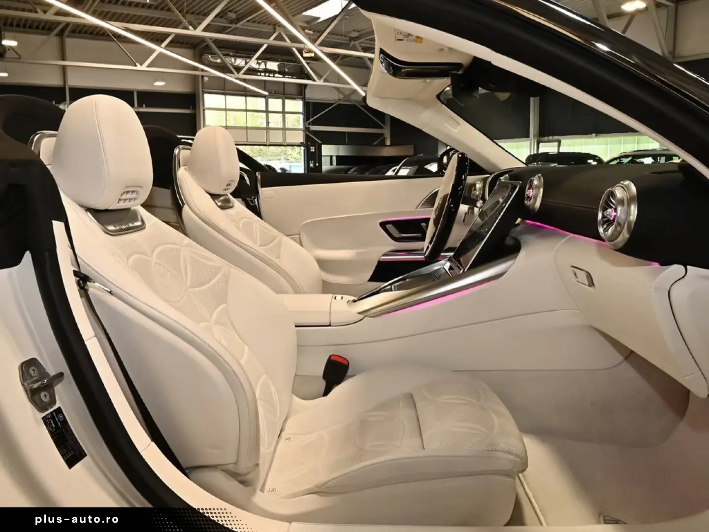 Mercedes-Benz SL 680 Maybach Monogram Series Pattern