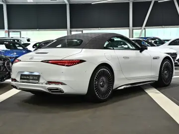 Mercedes-Benz SL 680 Maybach Monogram Series Pattern