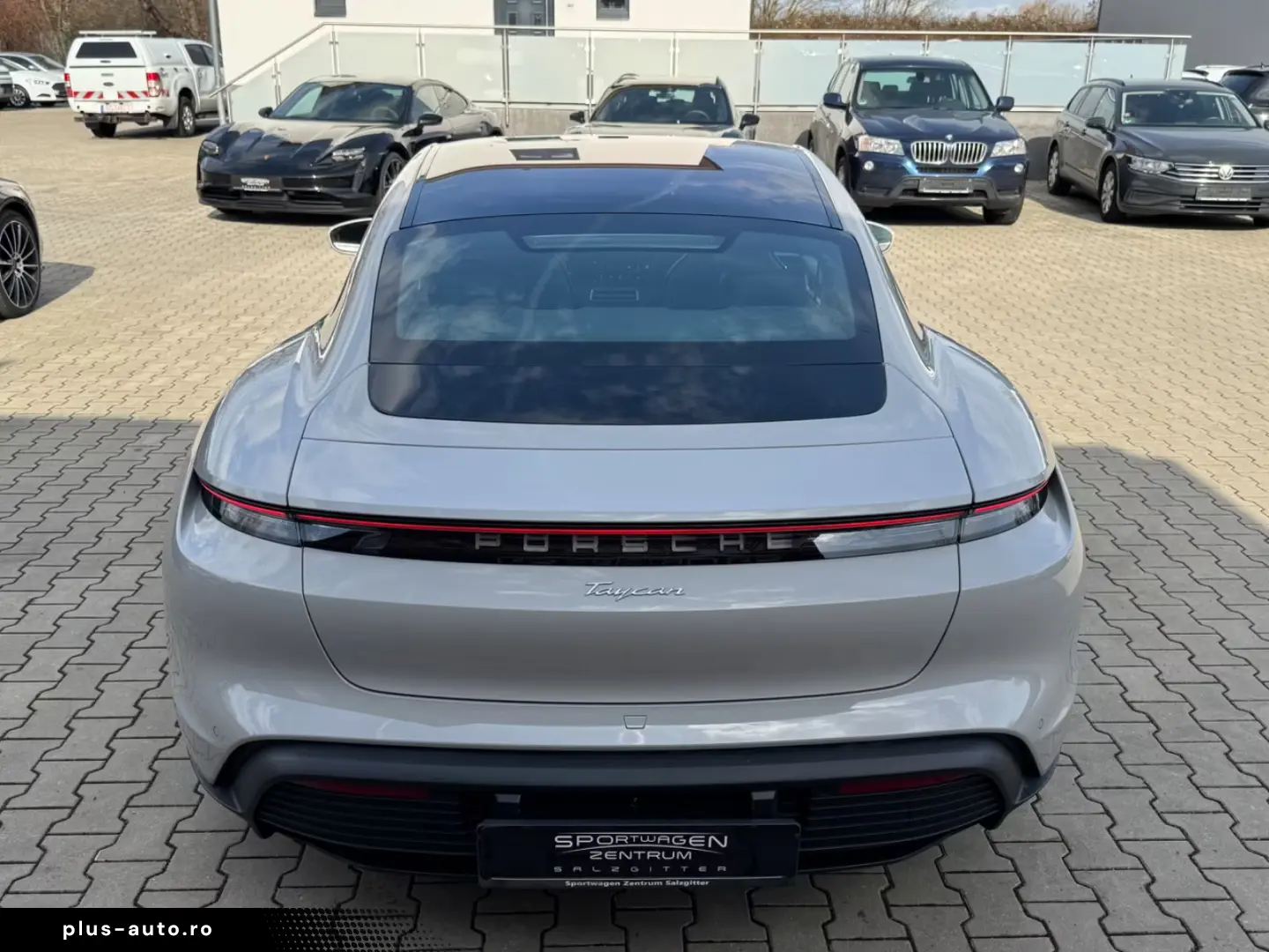 Porsche Taycan  MEM 360CAM TEMP PANO SHZ BOSE AERO