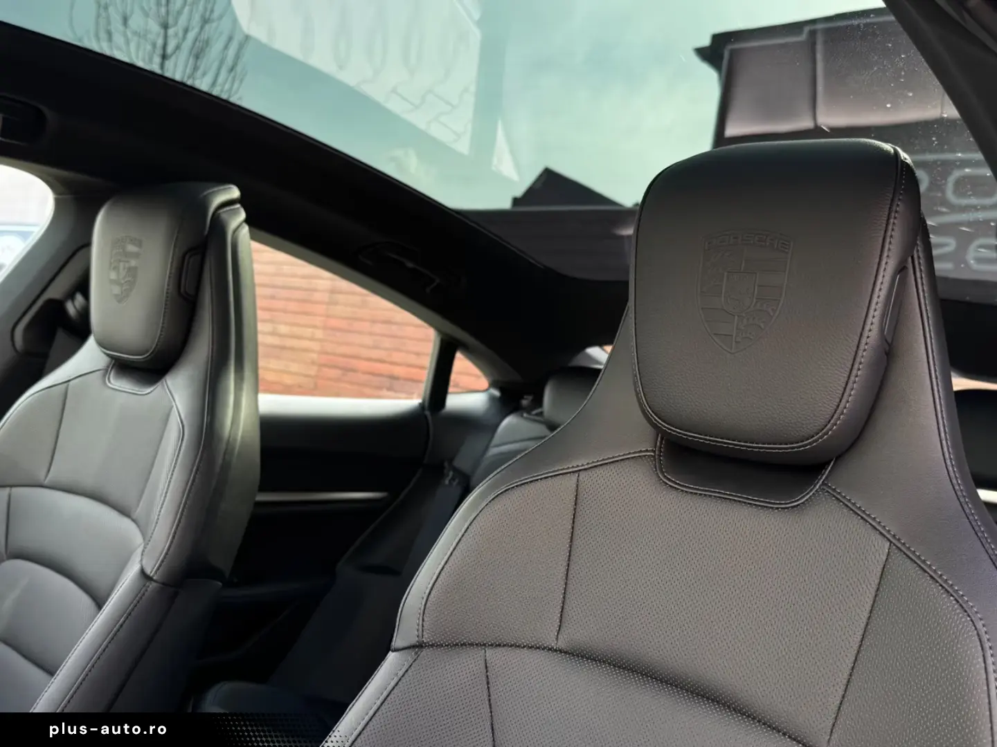 Porsche Taycan  MEM 360CAM TEMP PANO SHZ BOSE AERO