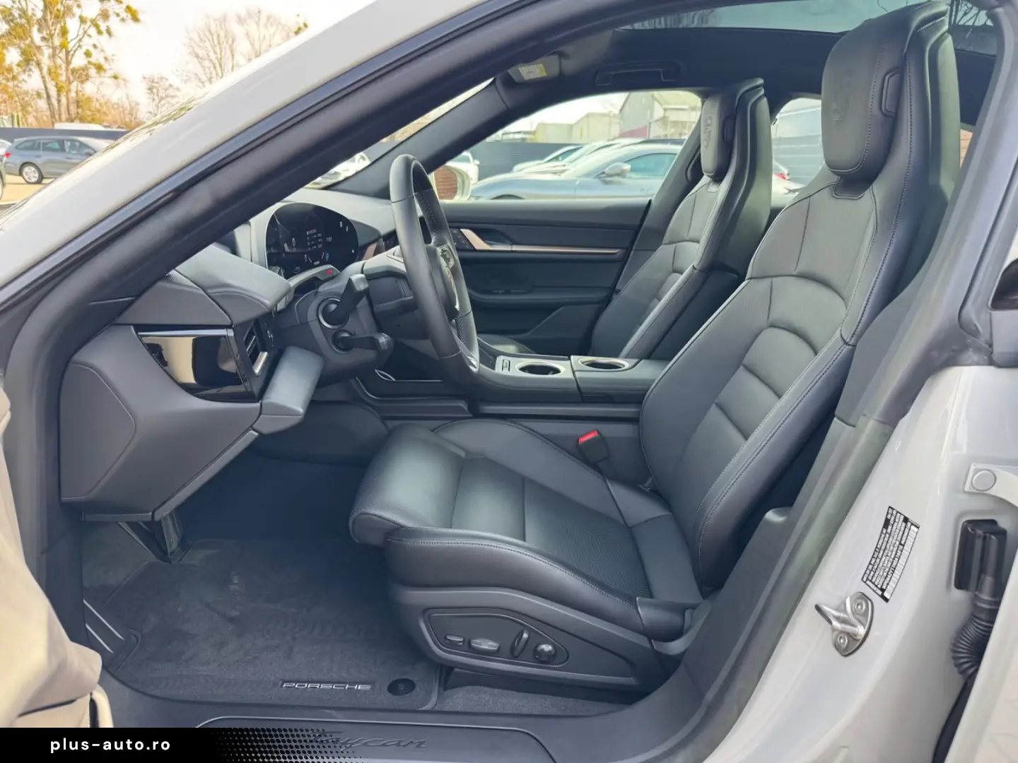 Porsche Taycan  MEM 360CAM TEMP PANO SHZ BOSE AERO