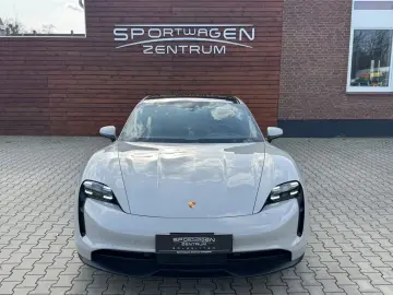Porsche Taycan  MEM 360CAM TEMP PANO SHZ BOSE AERO