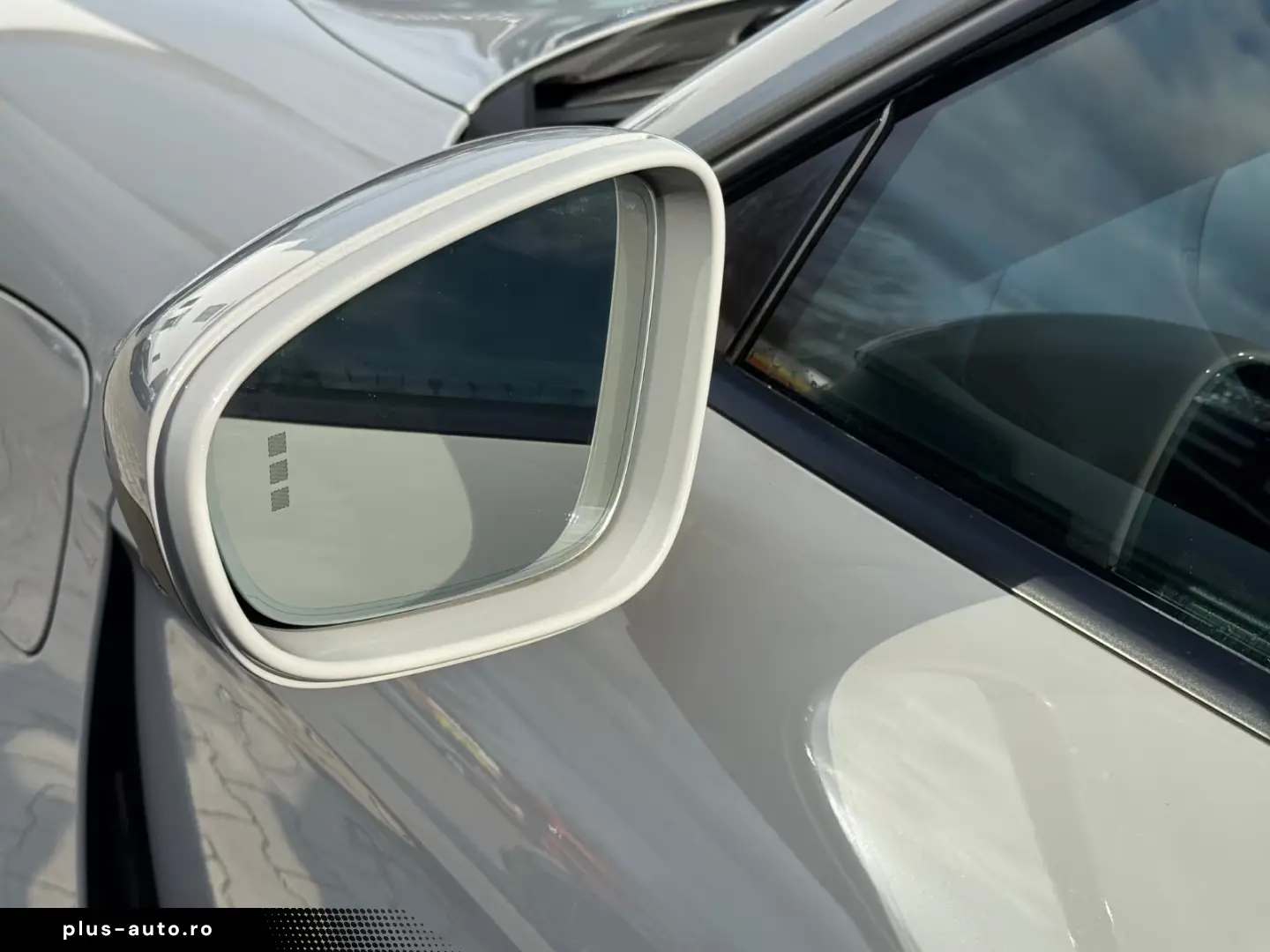 Porsche Taycan  MEM 360CAM TEMP PANO SHZ BOSE AERO