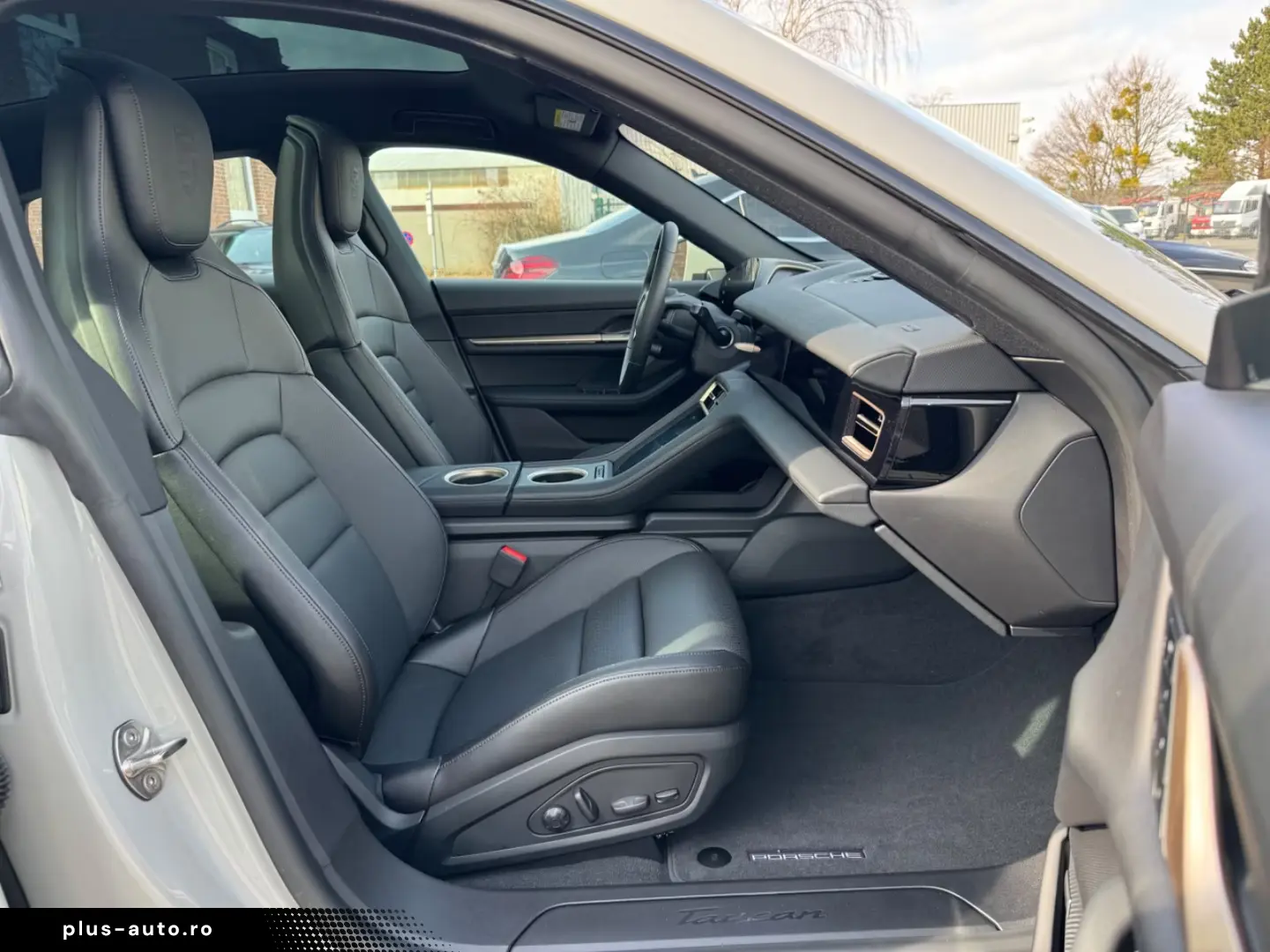 Porsche Taycan  MEM 360CAM TEMP PANO SHZ BOSE AERO