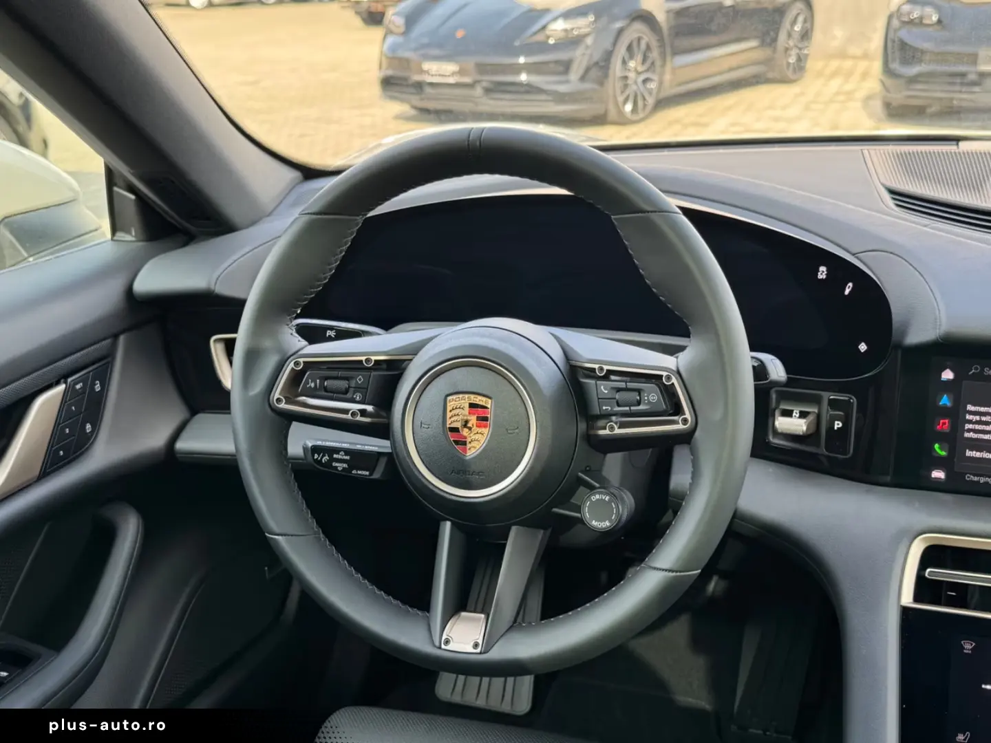 Porsche Taycan  MEM 360CAM TEMP PANO SHZ BOSE AERO
