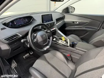 Peugeot 5008 PureTech 130 EAT8 Stop & Start GT
