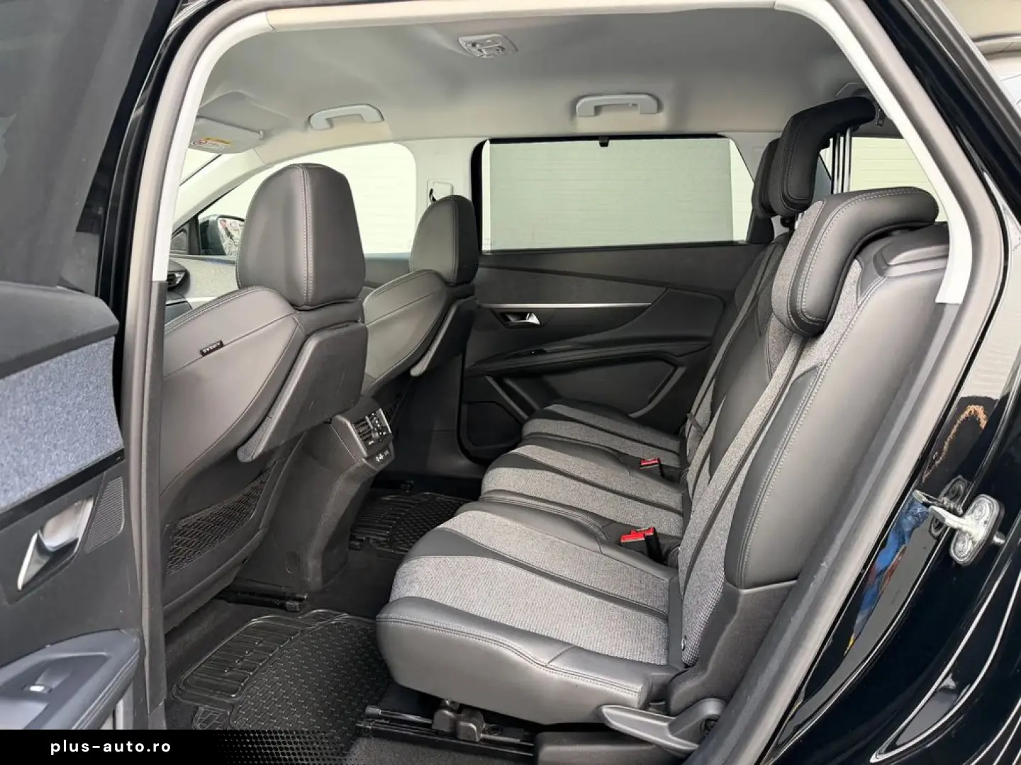 Peugeot 5008 PureTech 130 EAT8 Stop & Start GT