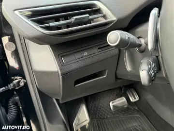 Peugeot 5008 PureTech 130 EAT8 Stop & Start GT