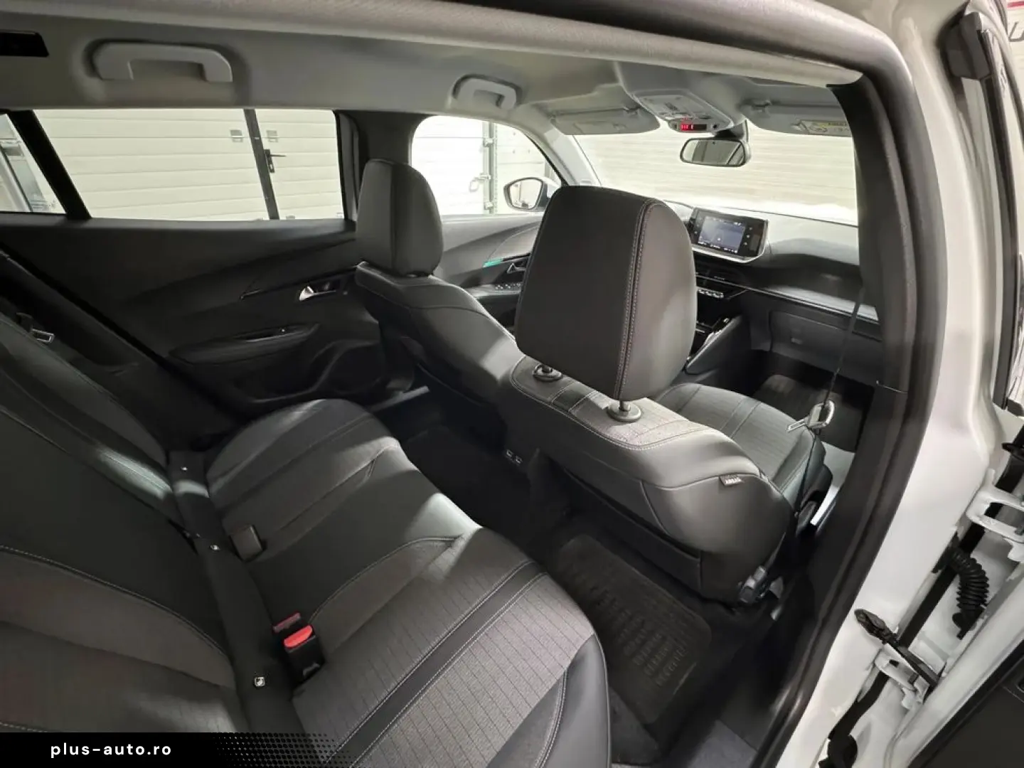 Peugeot 2008 1.5 BlueHDI EAT8 STT GT