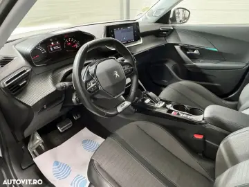 Peugeot 2008 1.5 BlueHDI EAT8 STT GT