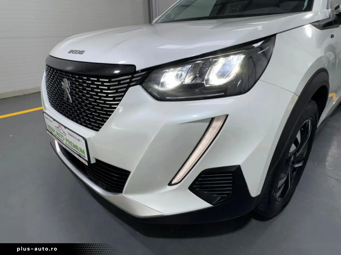 Peugeot 2008 1.5 BlueHDI EAT8 STT GT