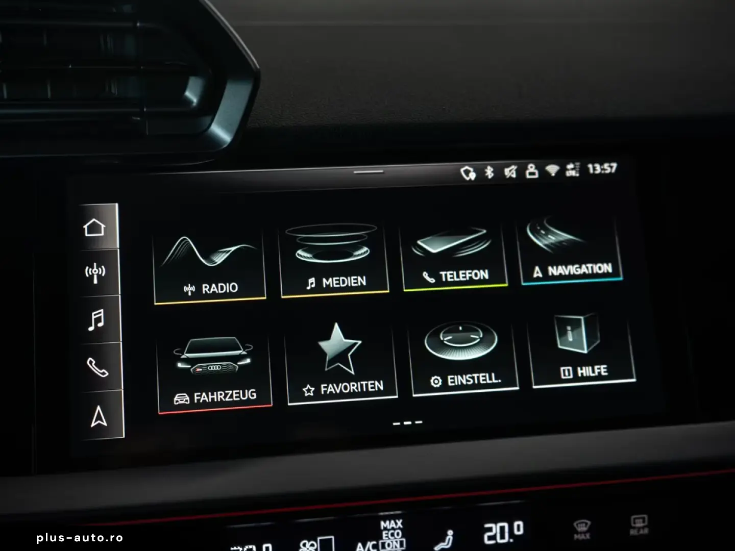 Audi RS3 2.5 TFSI Limousine quattro  MATRIX RS-SITZ K