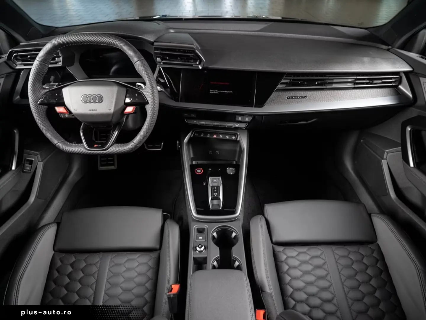 Audi RS3 2.5 TFSI Limousine quattro  MATRIX RS-SITZ K