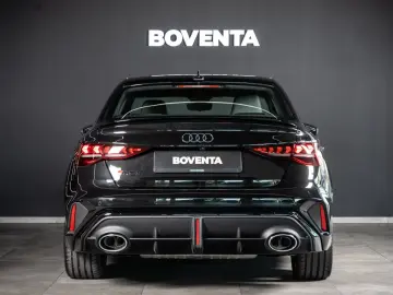 Audi RS3 2.5 TFSI Limousine quattro  MATRIX RS-SITZ K