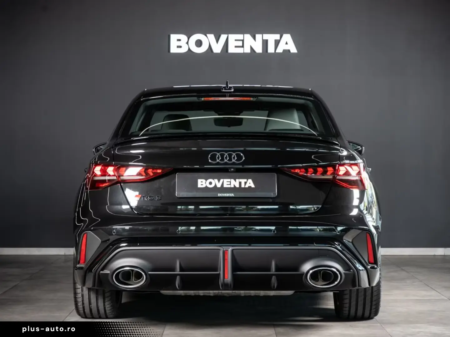 Audi RS3 2.5 TFSI Limousine quattro  MATRIX RS-SITZ K