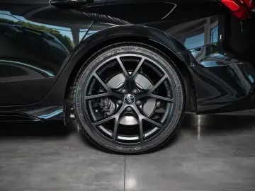 Audi RS3 2.5 TFSI Limousine quattro  MATRIX RS-SITZ K