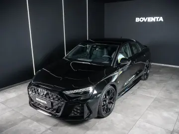 Audi RS3 2.5 TFSI Limousine quattro  MATRIX RS-SITZ K