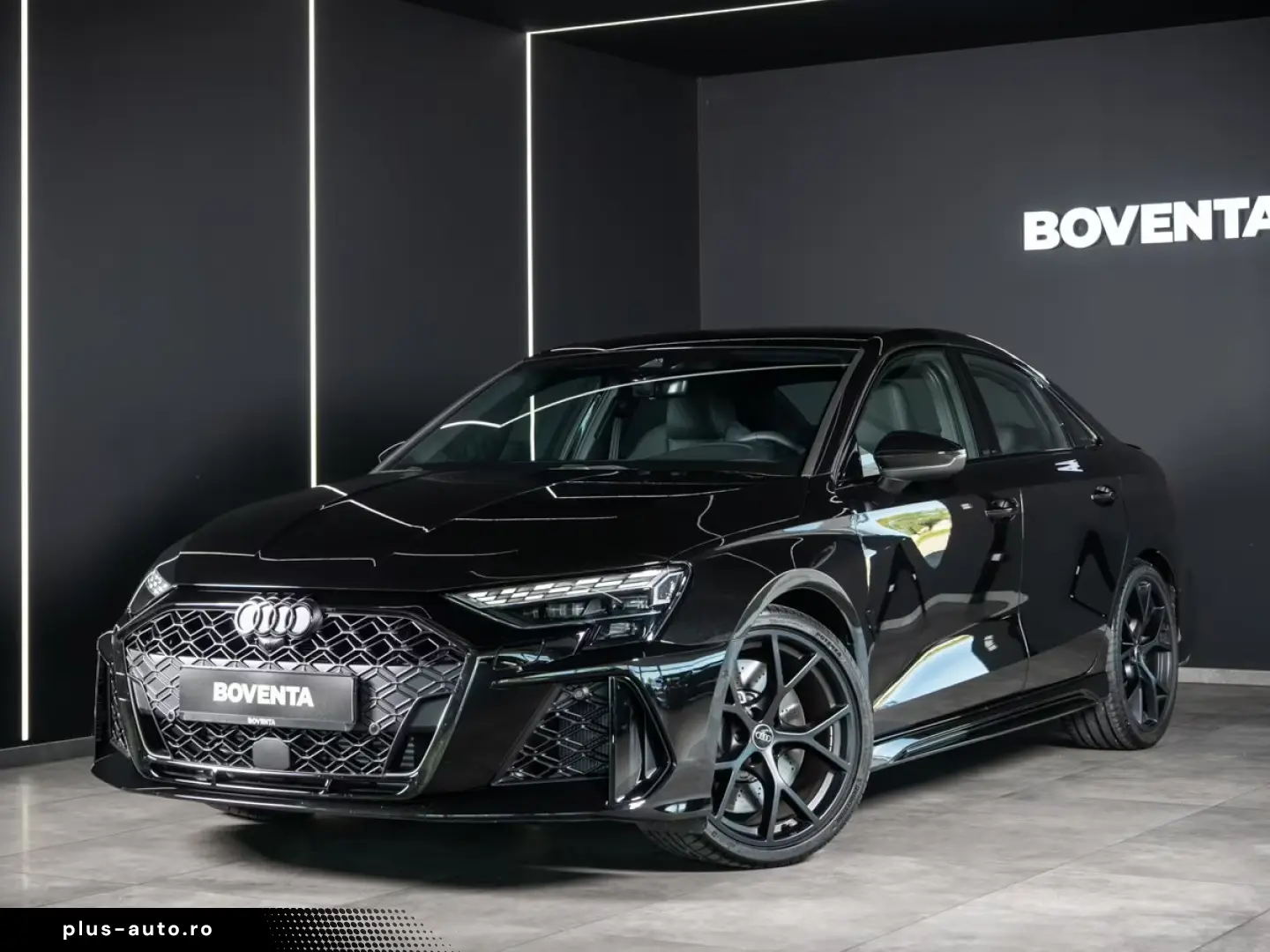 Audi RS3 2.5 TFSI Limousine quattro  MATRIX RS-SITZ K